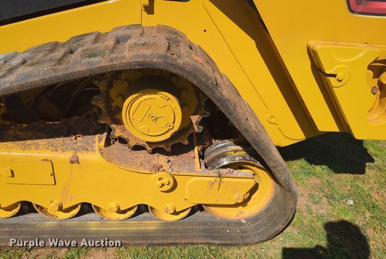 image for item NZ9685 2019 Caterpillar 289D3 skid steer loader