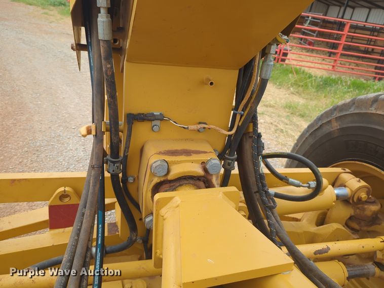 image for item NZ9699 2012 Caterpillar 140M2 VHP motor grader