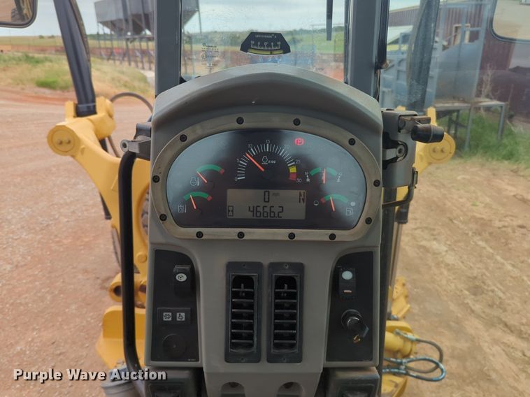 image for item NZ9699 2012 Caterpillar 140M2 VHP motor grader