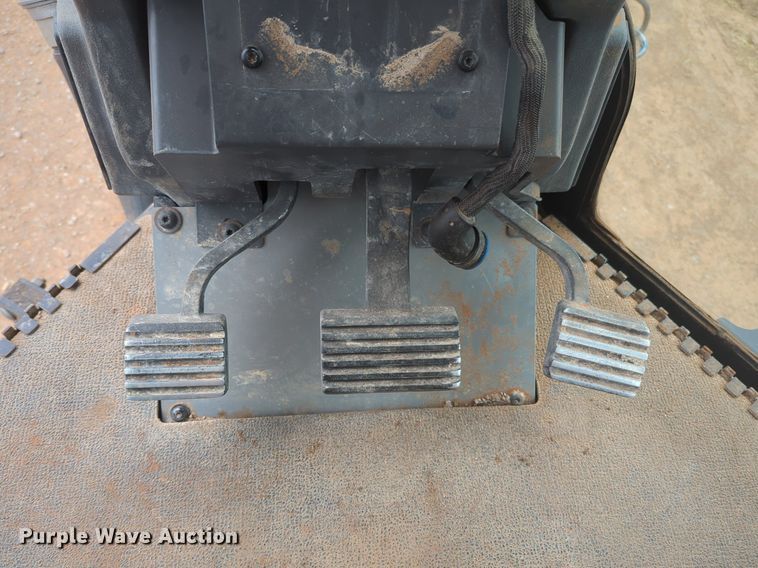 image for item NZ9699 2012 Caterpillar 140M2 VHP motor grader