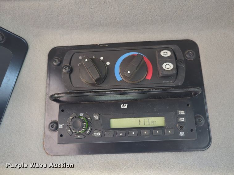 image for item NZ9699 2012 Caterpillar 140M2 VHP motor grader