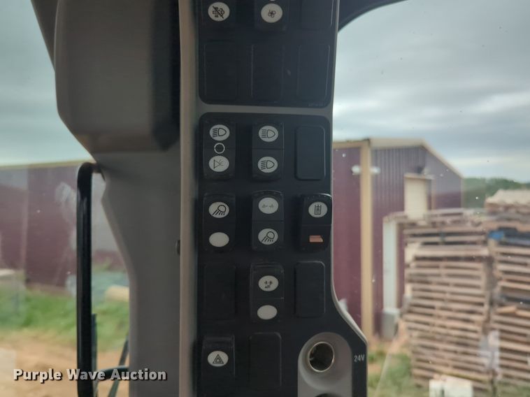 image for item NZ9699 2012 Caterpillar 140M2 VHP motor grader