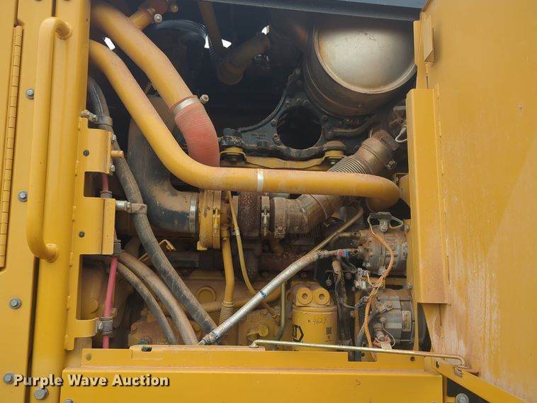 image for item NZ9699 2012 Caterpillar 140M2 VHP motor grader