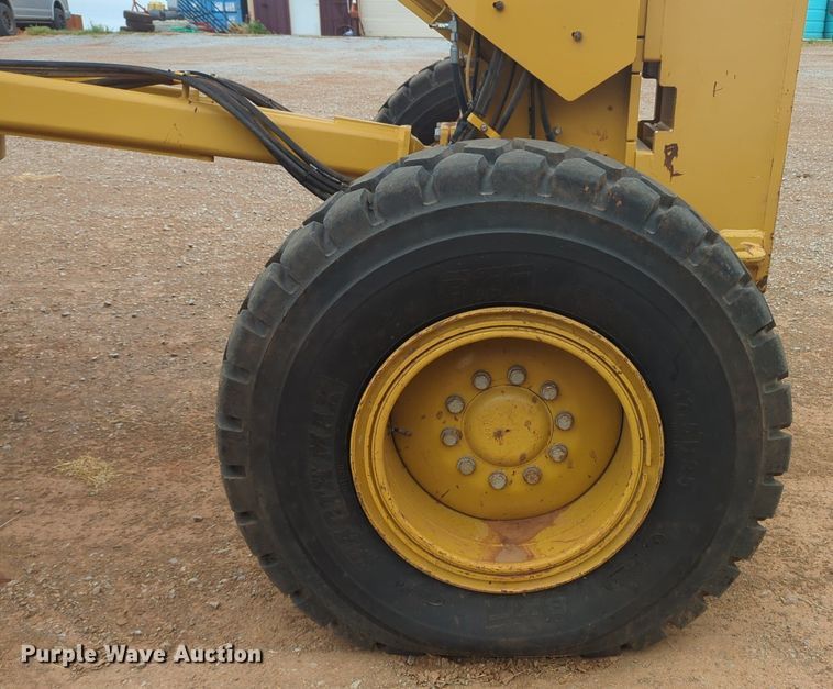 image for item NZ9699 2012 Caterpillar 140M2 VHP motor grader