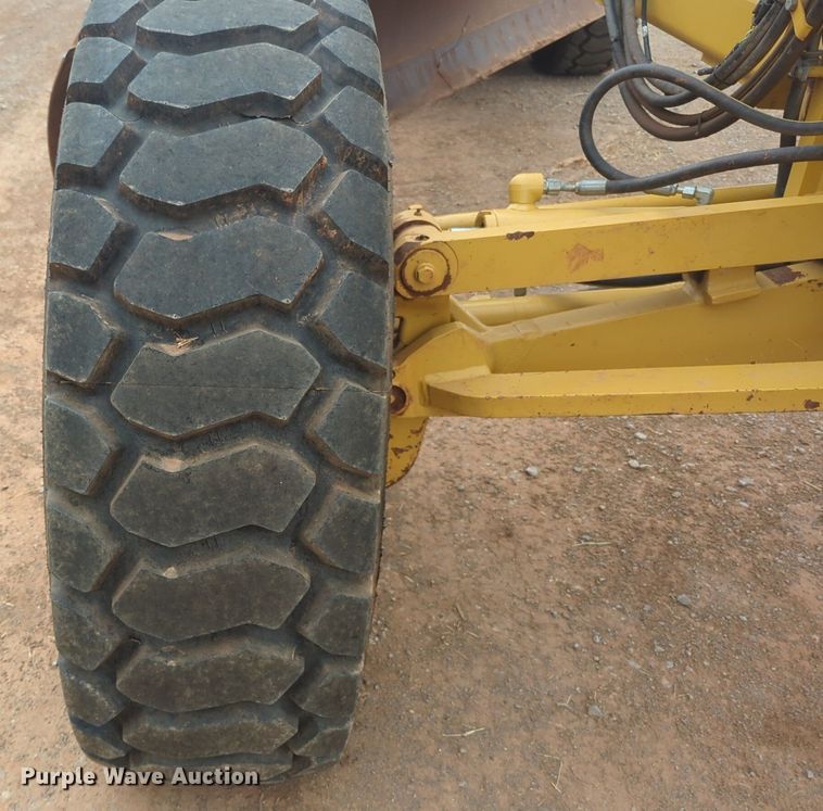 image for item NZ9699 2012 Caterpillar 140M2 VHP motor grader