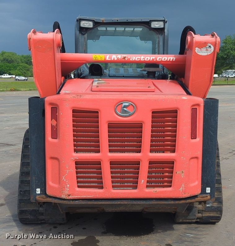 image for item NZ9714 2019 Kubota SVL95-2S tracked skid steer loader