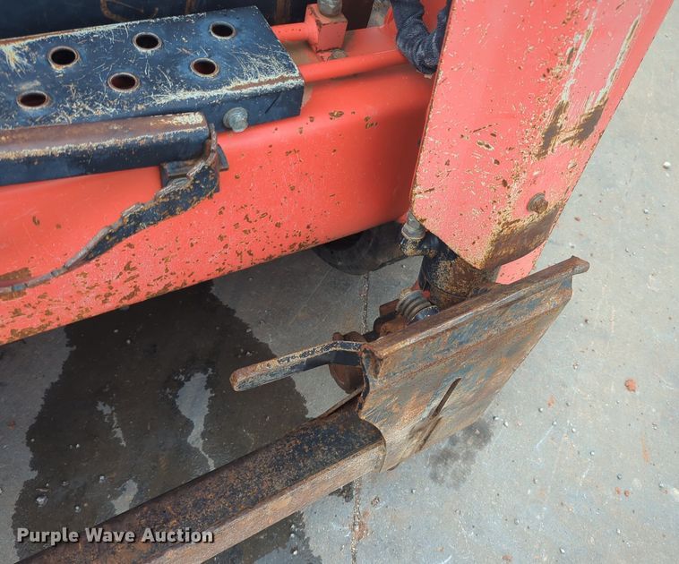 image for item NZ9714 2019 Kubota SVL95-2S tracked skid steer loader