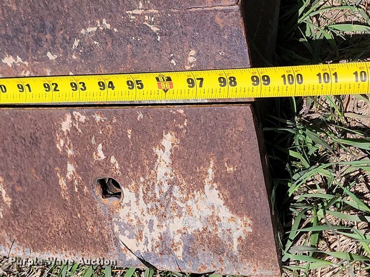 image for item NZ9760 1998 Caterpillar  CP-563C single drum vibratory roller