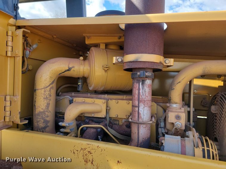 image for item NZ9760 1998 Caterpillar  CP-563C single drum vibratory roller