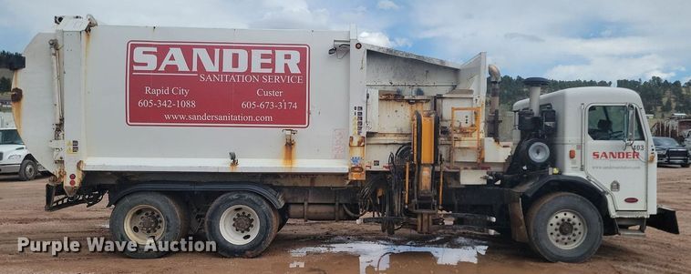 image for item NZ9763 2009 Peterbilt  320 refuse truck