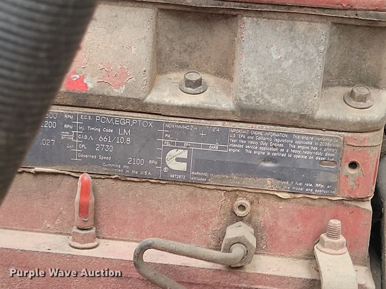 image for item NZ9763 2009 Peterbilt  320 refuse truck