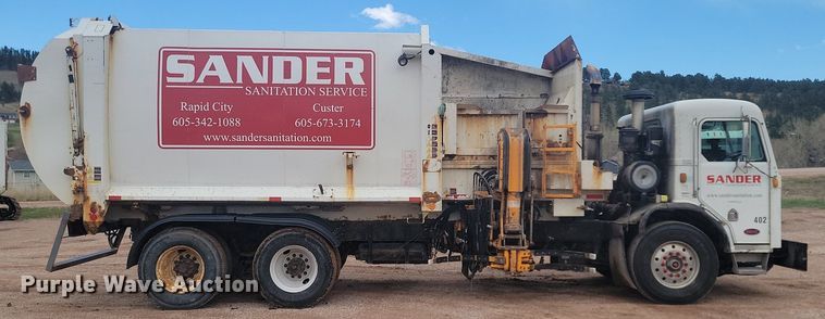 image for item NZ9764 2009 Peterbilt  320 refuse truck