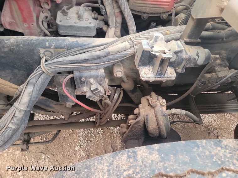 image for item NZ9764 2009 Peterbilt  320 refuse truck