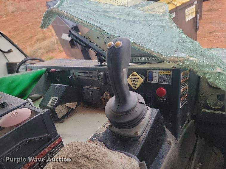 image for item NZ9768 2011 Mack LEU refuse truck