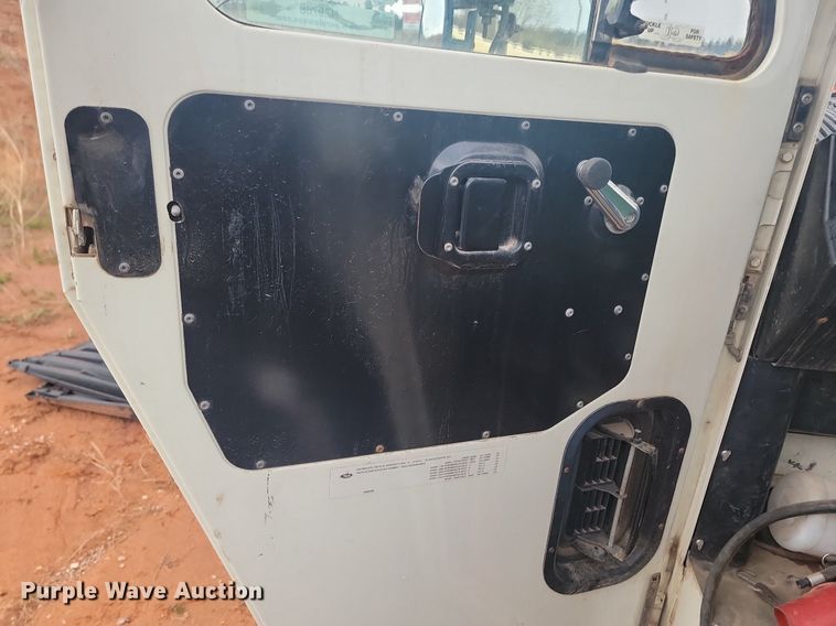 image for item NZ9768 2011 Mack LEU refuse truck