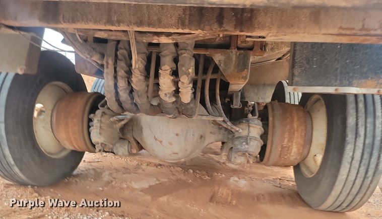 image for item NZ9768 2011 Mack LEU refuse truck