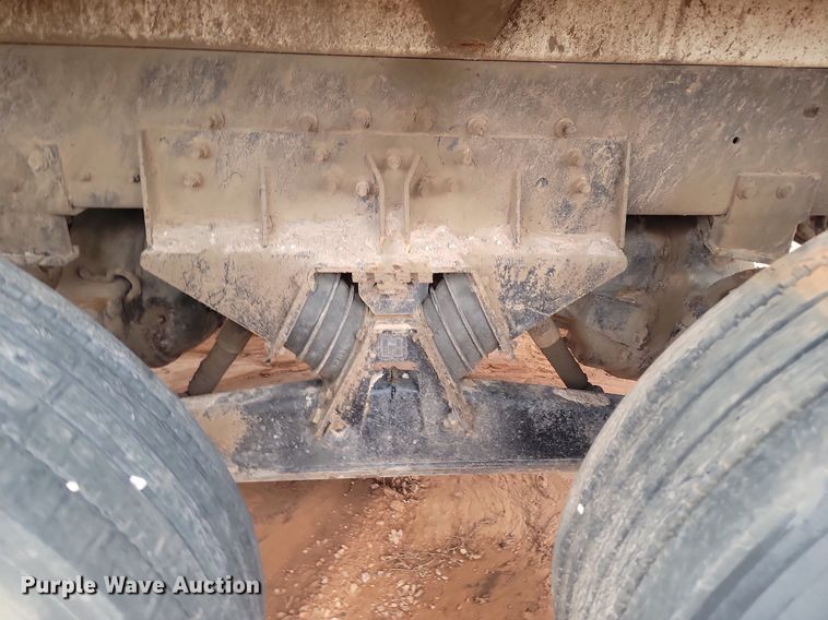 image for item NZ9768 2011 Mack LEU refuse truck