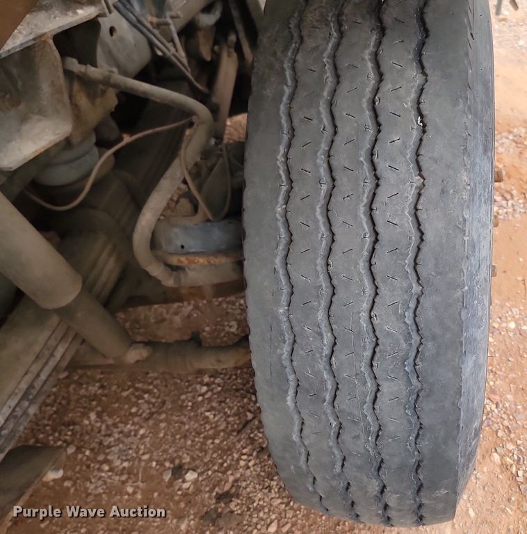 image for item NZ9768 2011 Mack LEU refuse truck