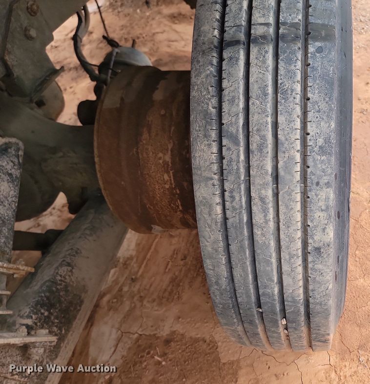 image for item NZ9768 2011 Mack LEU refuse truck