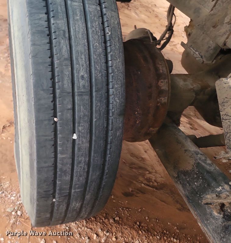 image for item NZ9768 2011 Mack LEU refuse truck