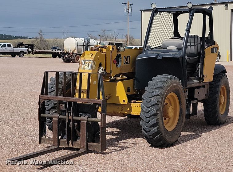 image for item NZ9770 2005 Caterpillar  TH350B telehandler