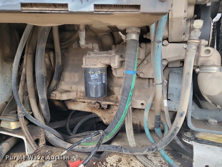 image for item NZ9818 2000 Elgin Pelican Series P street sweeper