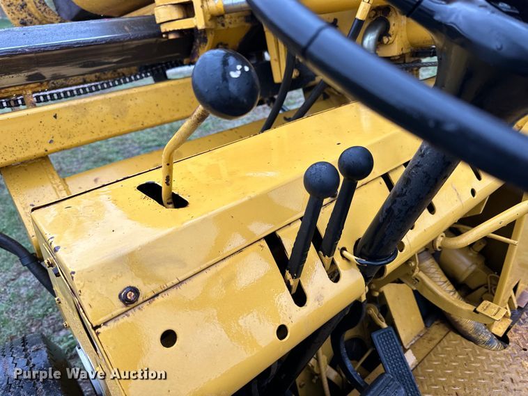 image for item OE9102 1979 Arrow Master HJ1250 drop hammer