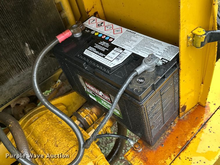 image for item OE9102 1979 Arrow Master HJ1250 drop hammer