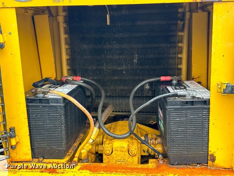 image for item OE9102 1979 Arrow Master HJ1250 drop hammer