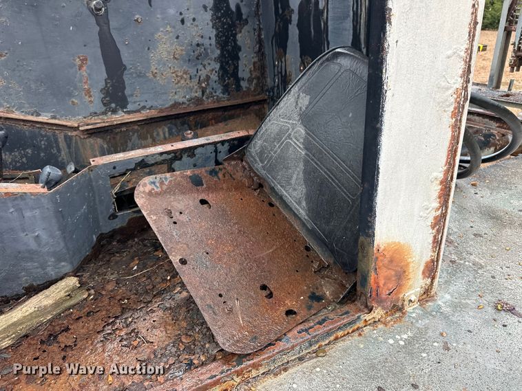 image for item OE9104 VMI MD-615 dredge