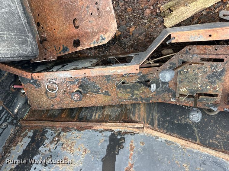 image for item OE9104 VMI MD-615 dredge