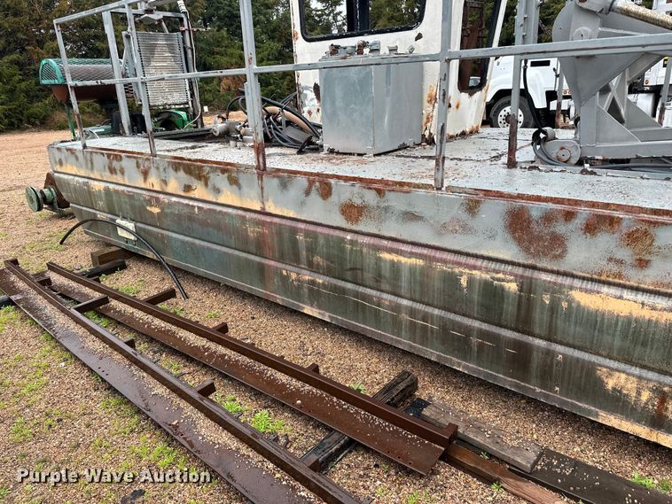 image for item OE9104 VMI MD-615 dredge