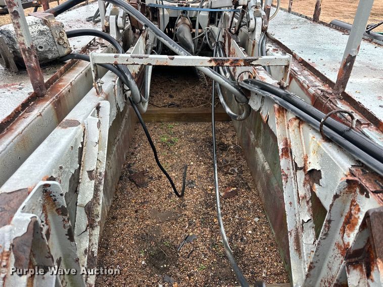 image for item OE9104 VMI MD-615 dredge