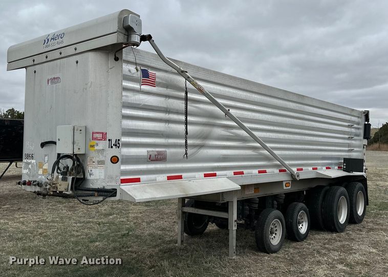 image for item OE9118 2014 Travis Body S/76 ejector trailer