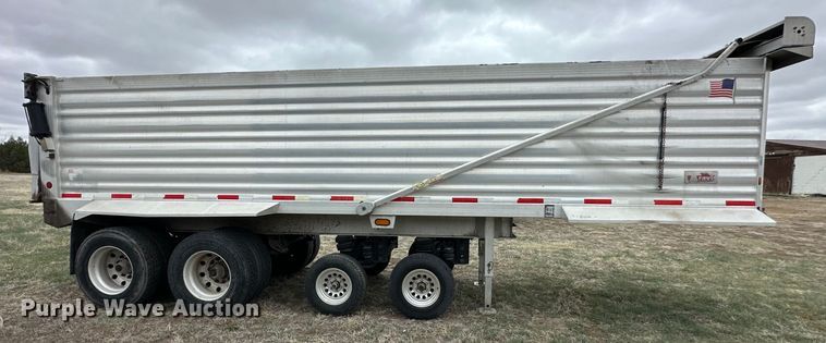 image for item OE9118 2014 Travis Body S/76 ejector trailer