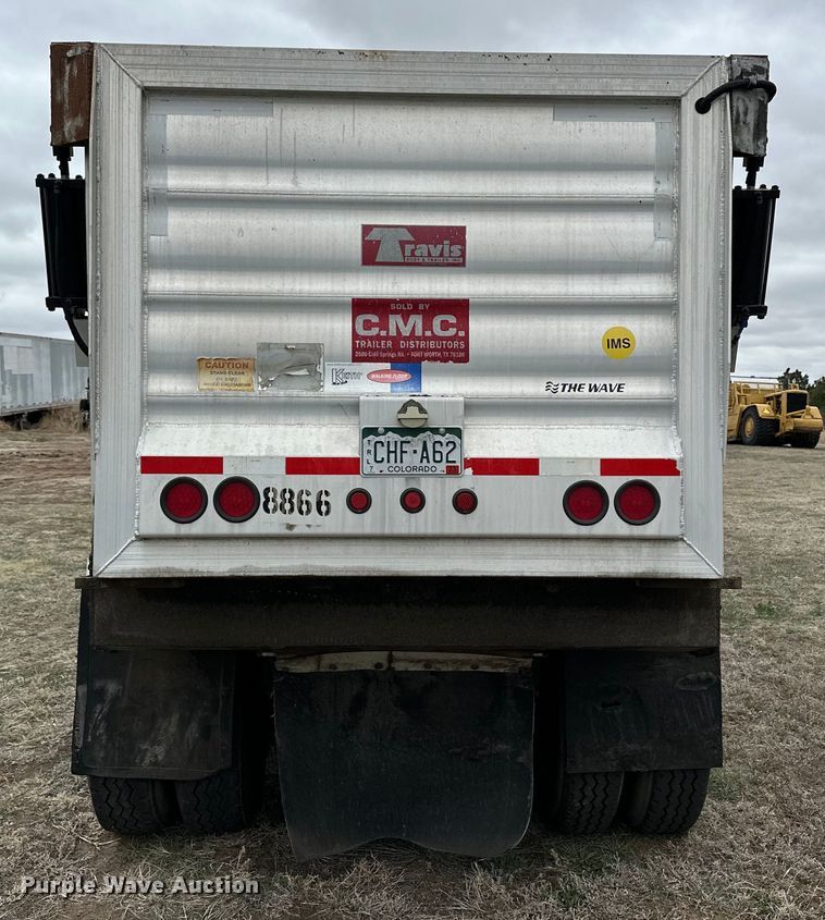 image for item OE9118 2014 Travis Body S/76 ejector trailer