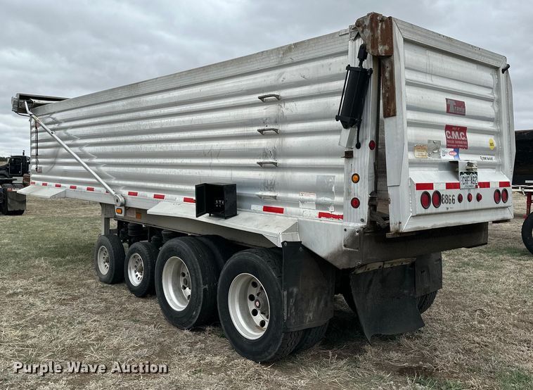 image for item OE9118 2014 Travis Body S/76 ejector trailer