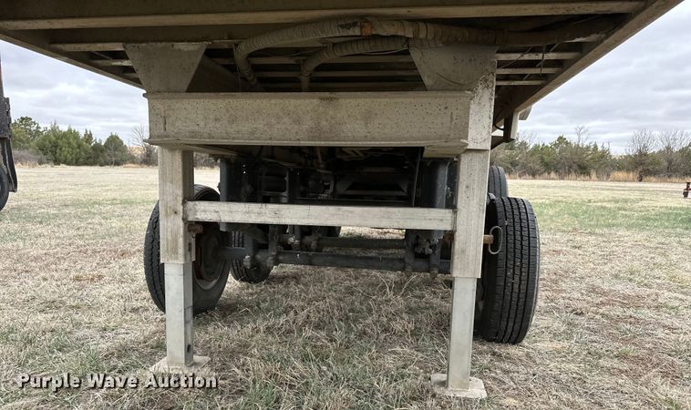 image for item OE9118 2014 Travis Body S/76 ejector trailer