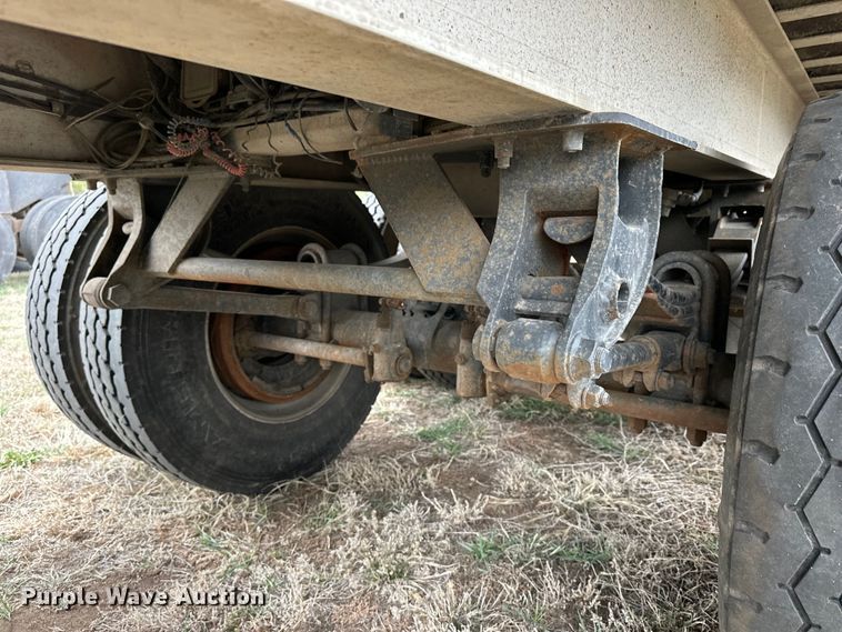 image for item OE9118 2014 Travis Body S/76 ejector trailer