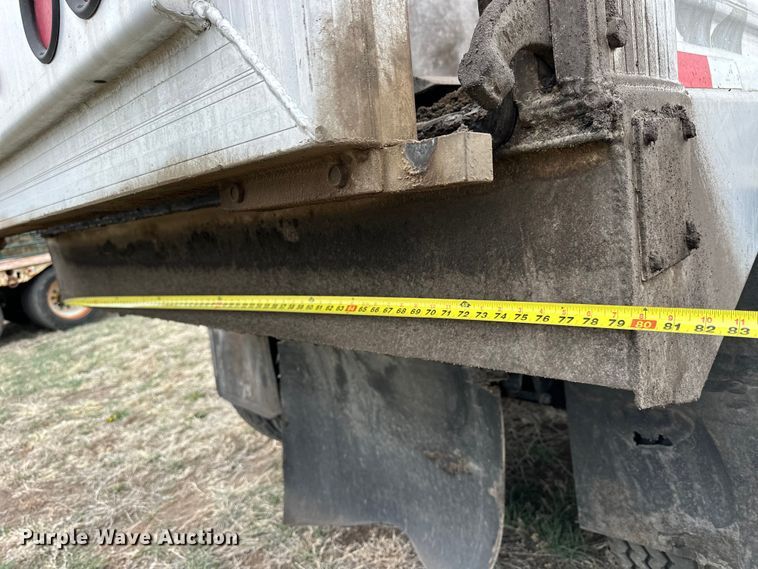 image for item OE9118 2014 Travis Body S/76 ejector trailer