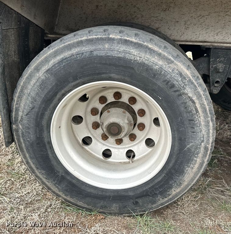 image for item OE9118 2014 Travis Body S/76 ejector trailer