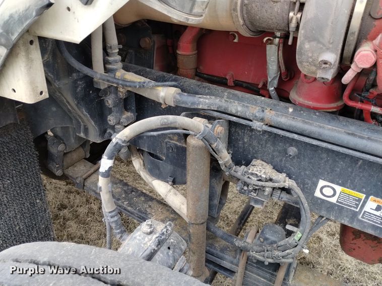 image for item OE9121 2014 Kenworth  T880 semi truck