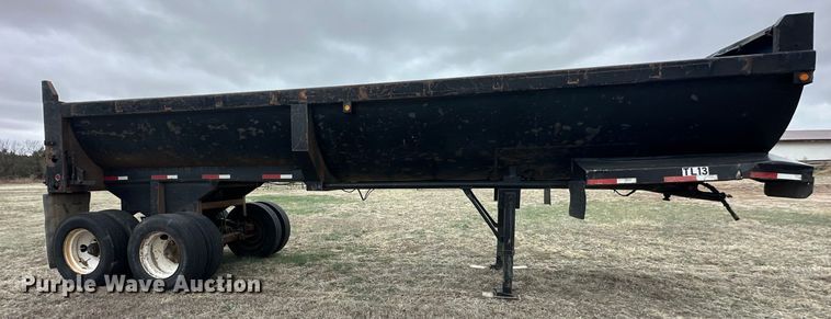 image for item OE9122 1985 Hobbs DRX-M2-30 end dump trailer