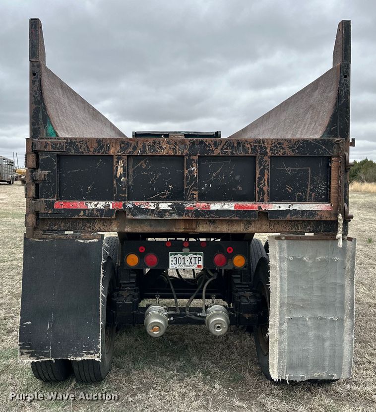 image for item OE9122 1985 Hobbs DRX-M2-30 end dump trailer