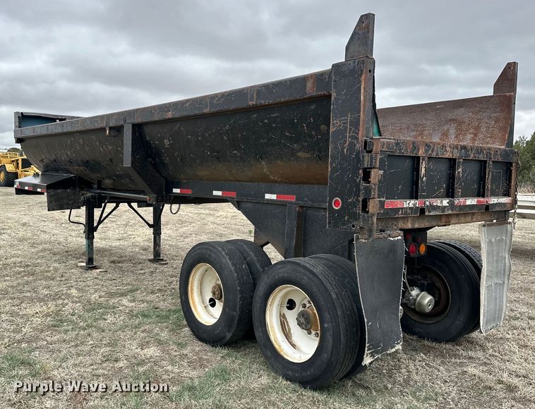 image for item OE9122 1985 Hobbs DRX-M2-30 end dump trailer