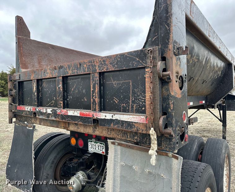 image for item OE9122 1985 Hobbs DRX-M2-30 end dump trailer