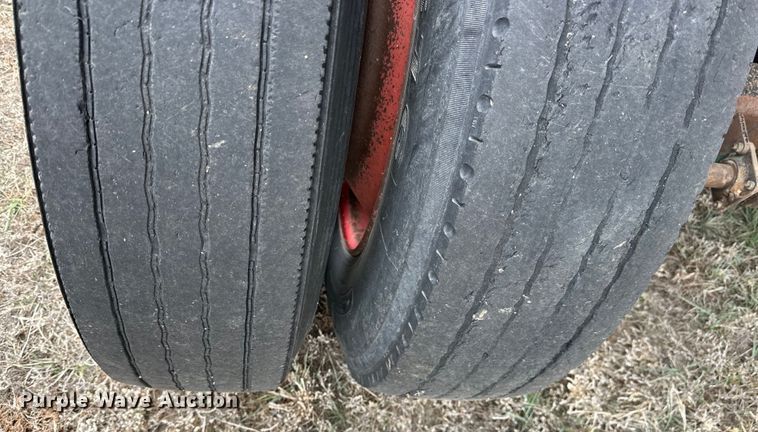 image for item OE9122 1985 Hobbs DRX-M2-30 end dump trailer