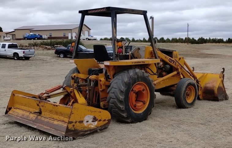 image for item OE9123 1981 Case 480D landscape tractor