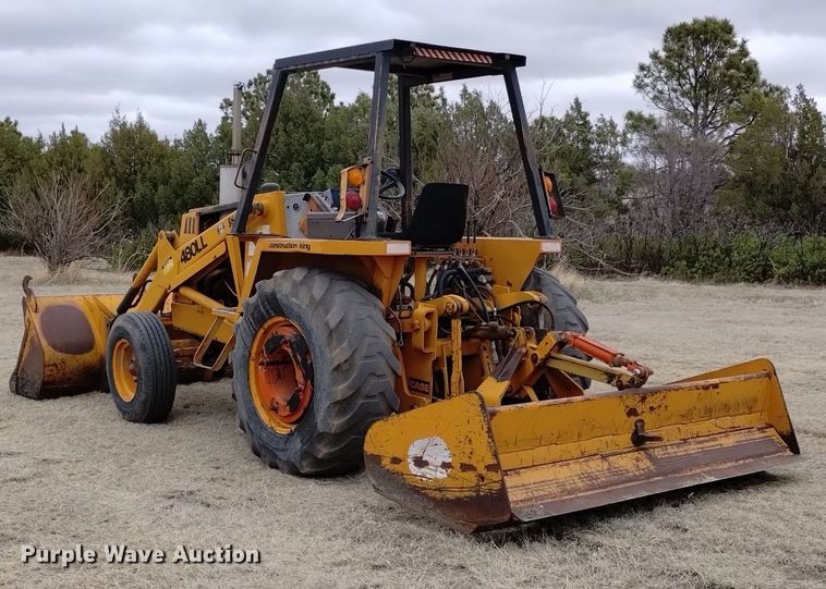 image for item OE9123 1981 Case 480D landscape tractor