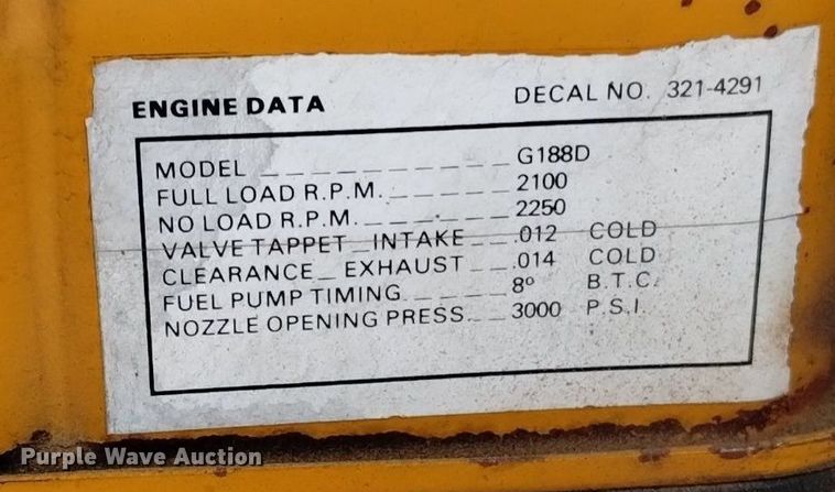 image for item OE9123 1981 Case 480D landscape tractor